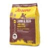 Пакет корму для собак Josera з написом "Lamm & Reis" (Ягнятина та рис) вагою 900 г.